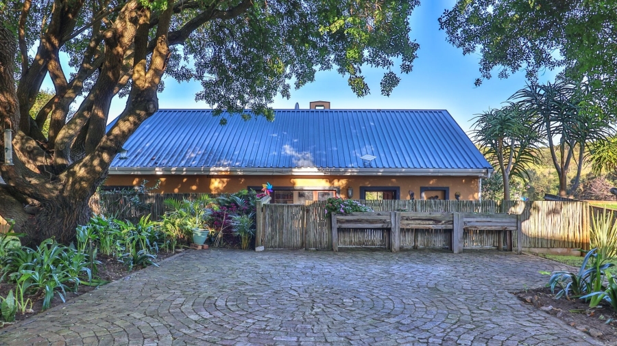 9 Bedroom Property for Sale in Onrus Western Cape